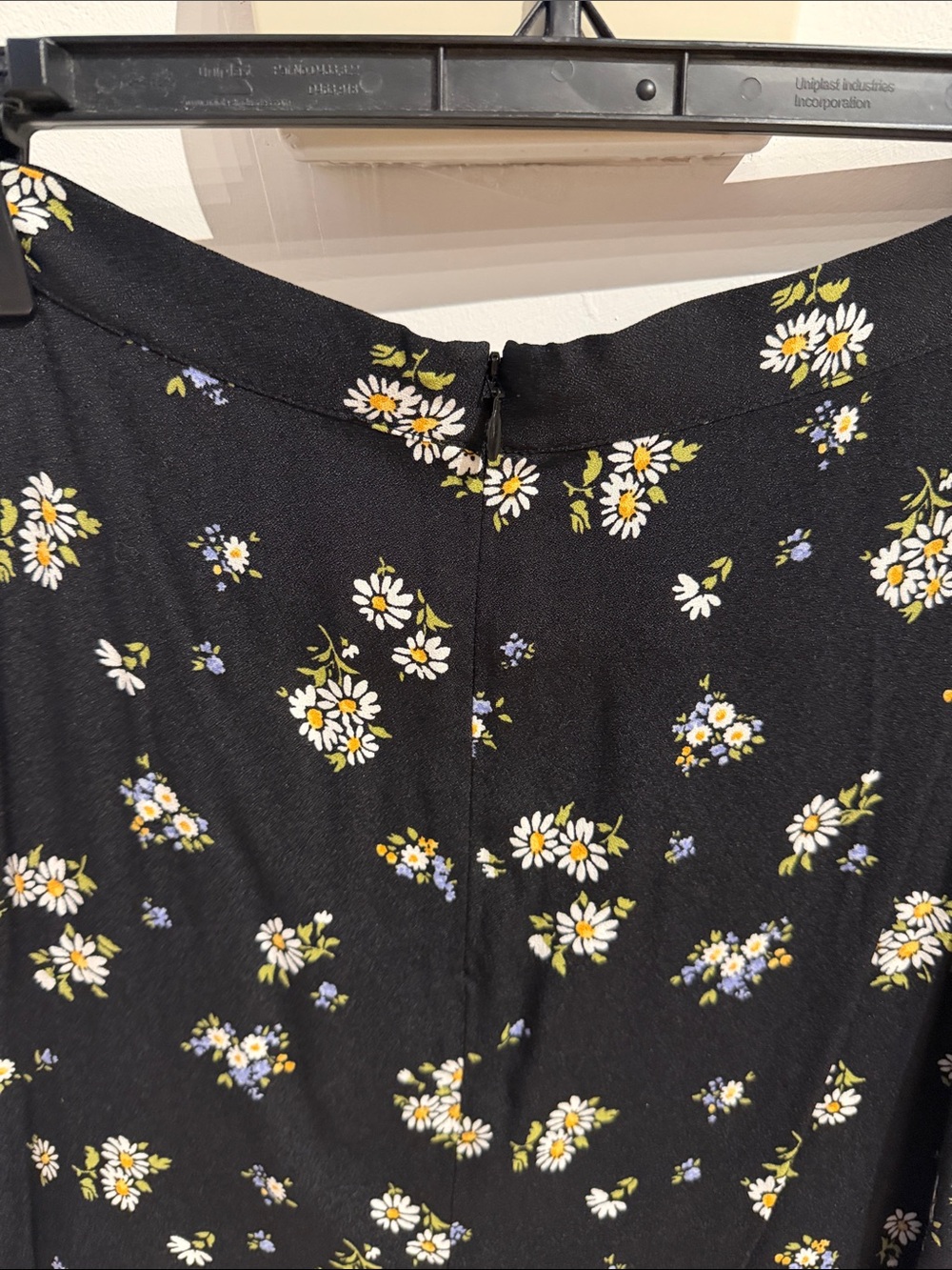 Reformation Black Maxi Skirt with White & Yellow Daisies - Picture 5 of 6